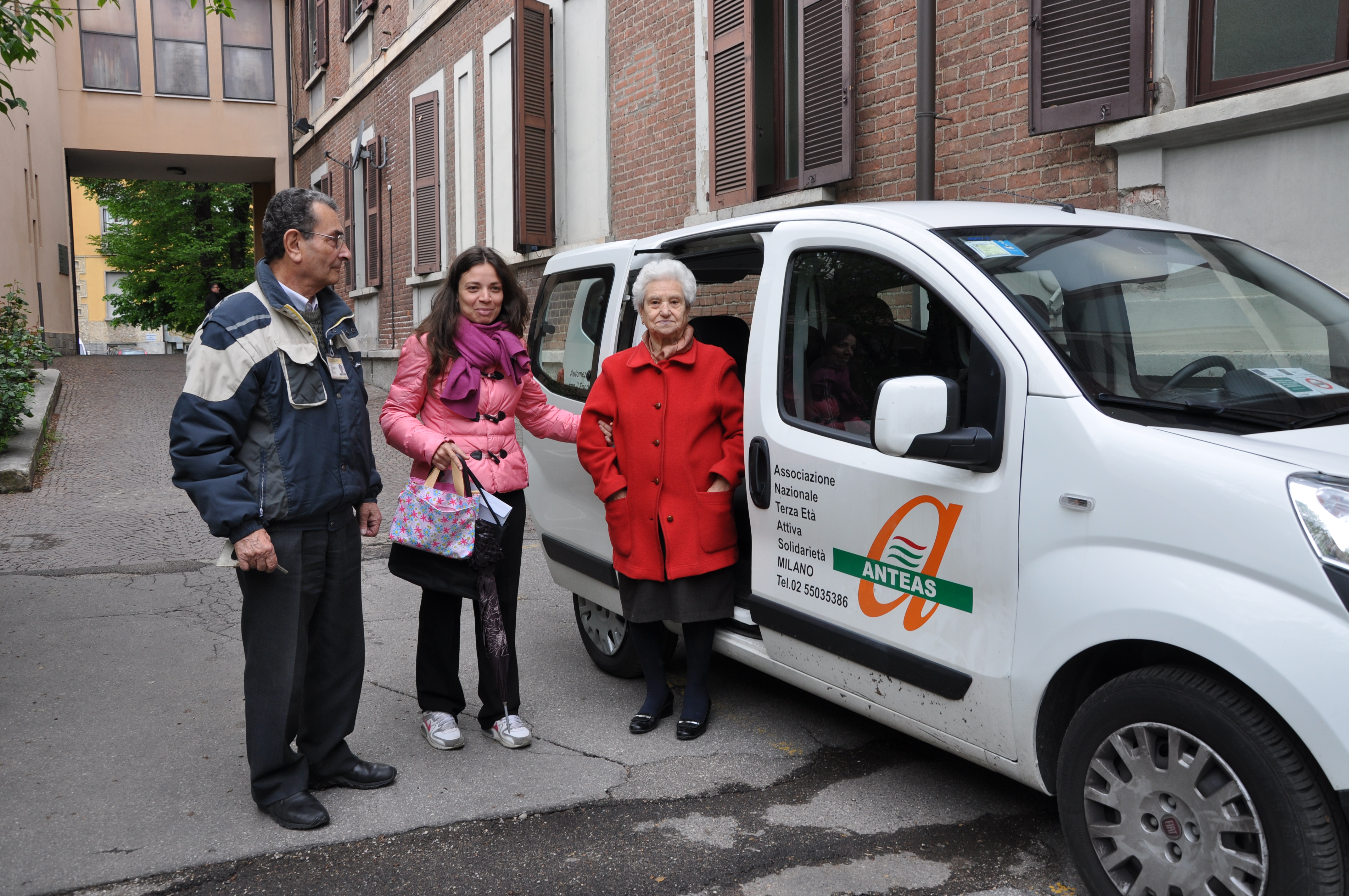 Progetti a sostegno della fragilità sociale - Anteas Milano